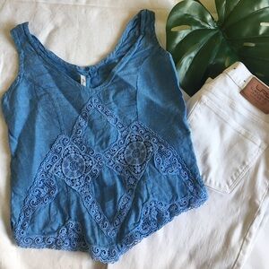 🔵 •Linen Top•